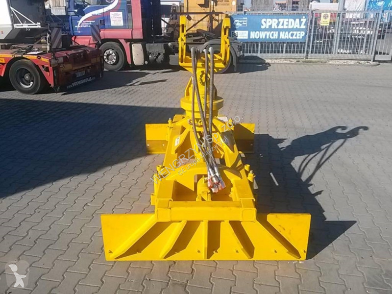 Vybavenie stavebného stroja  CHWYTAK DO...
