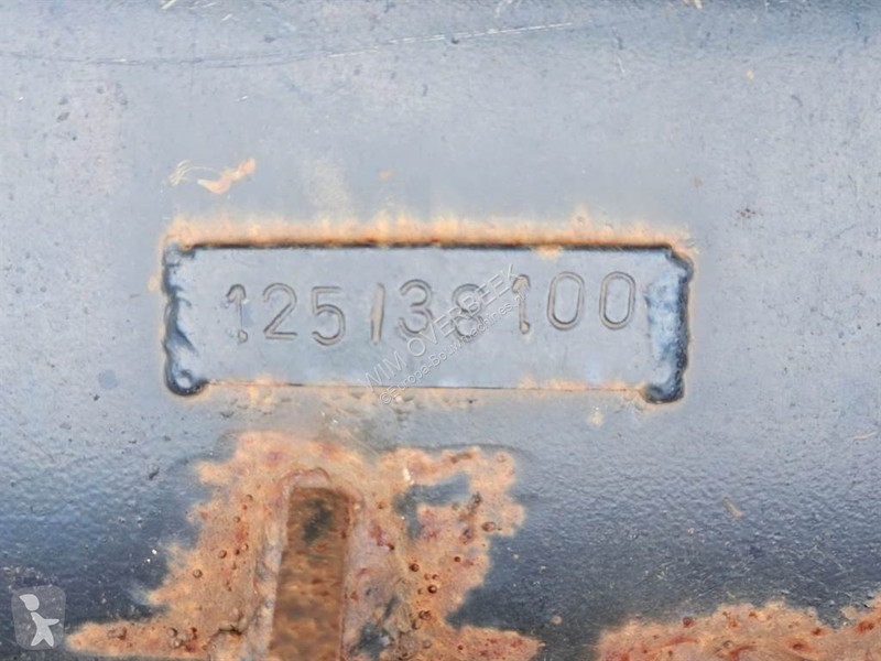 تجهيزات الأشغال العمومية JCB 4CX-125/38100-2,34...