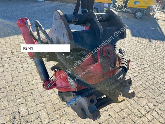 Vybavenie stavebného stroja Rototilt R8,...