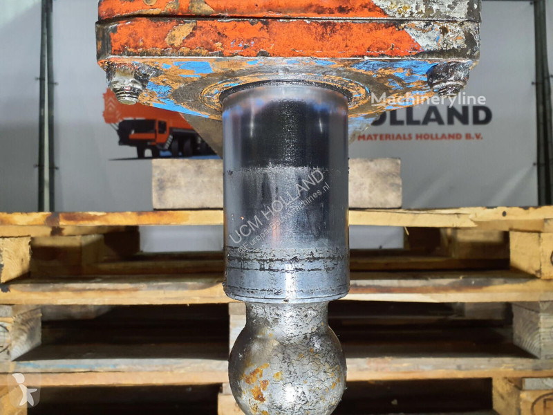 تجهيزات الأشغال العمومية Liebherr