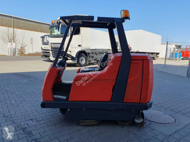 معدات التنظيف Hako Hakomatic B 1100 / nur 704h!...