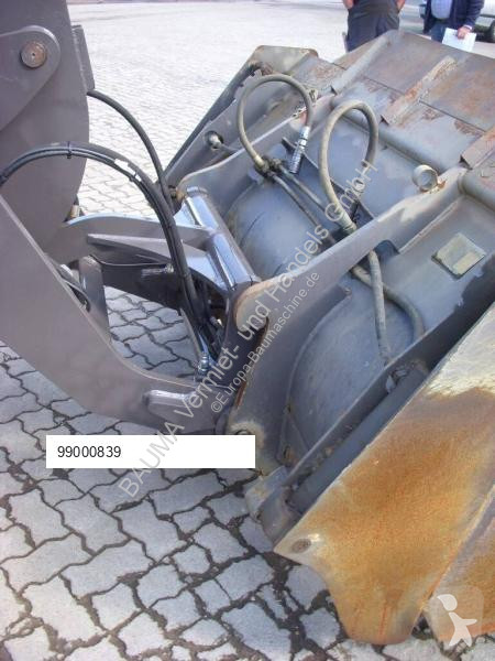 Vybavenie stavebného stroja Volvo (0839) gebr....