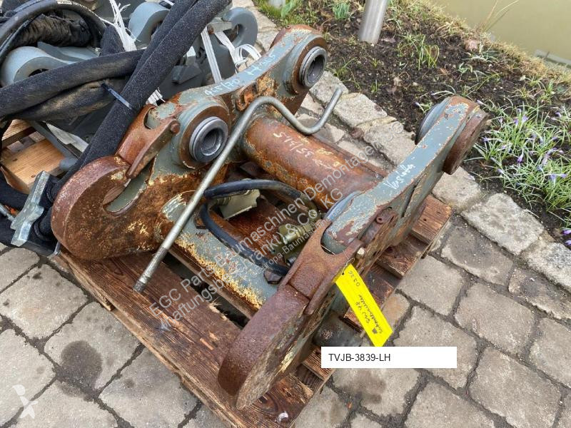Stavební vybavení Liebherr Attache rapide...