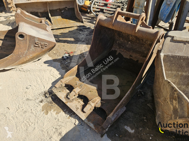 Équipements TP  bucket