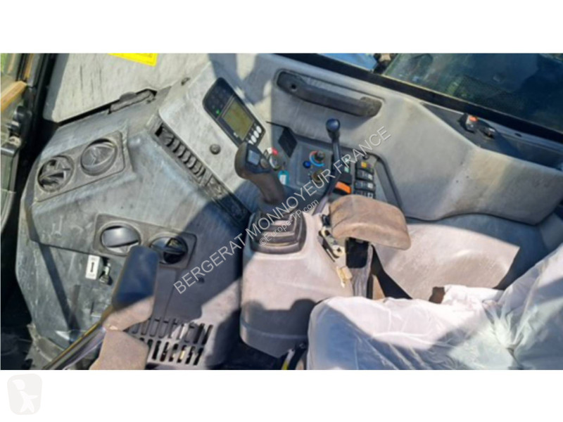 Строително оборудване Yanmar SV100-2 PB