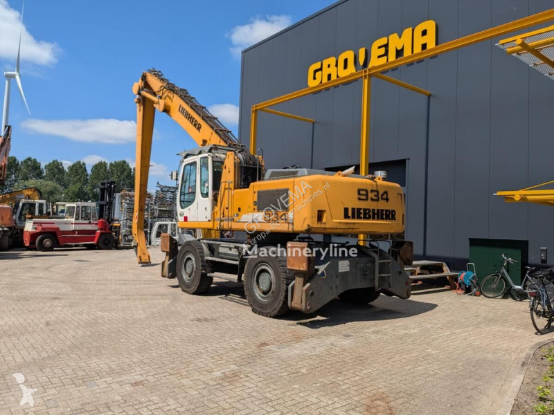 Vybavenie stavebného stroja Liebherr
