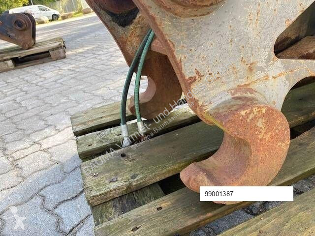 Vybavenie stavebného stroja Volvo (1387)...