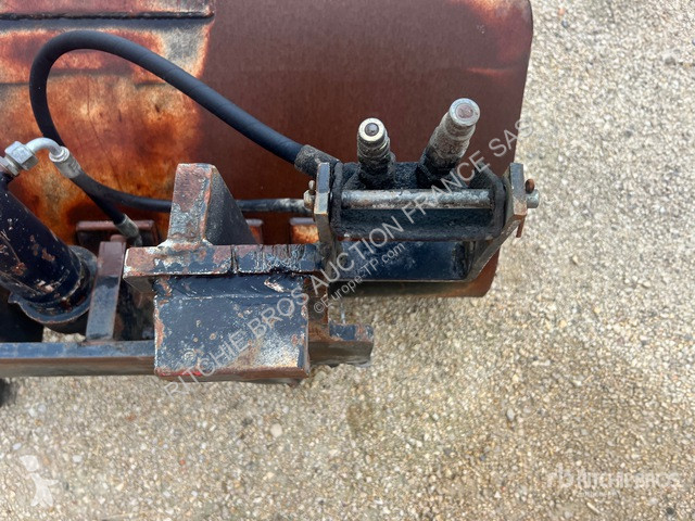 Echipamente pentru construcţii Manitou  SP500