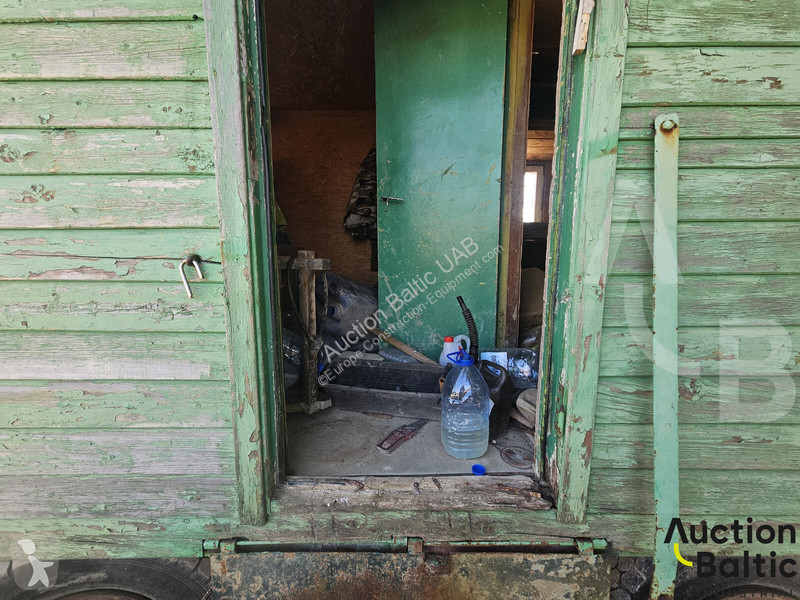 Vybavenie stavebného stroja  cabin