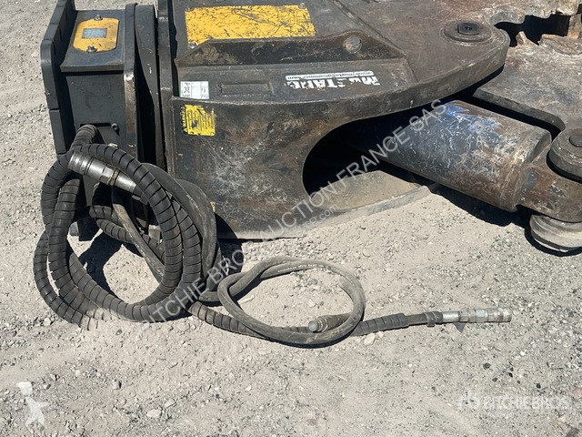 Mustang 20 machinery equipment