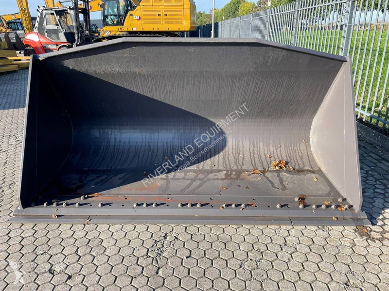 Bygg-anläggningsutrustningar Volvo L 110 H Bucket