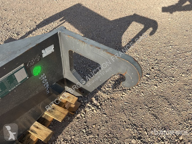 Equipamientos maquinaria OP Volvo  4418522