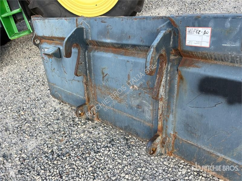 تجهيزات الأشغال العمومية Dieci Telehandler Bucket