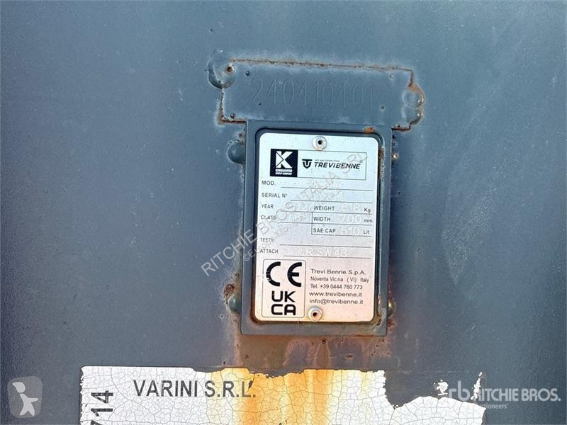 Bygg-anläggningsutrustningar Trevi Benne T66...