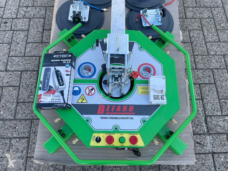 Équipements TP Befard XP 452 vacuumheffer