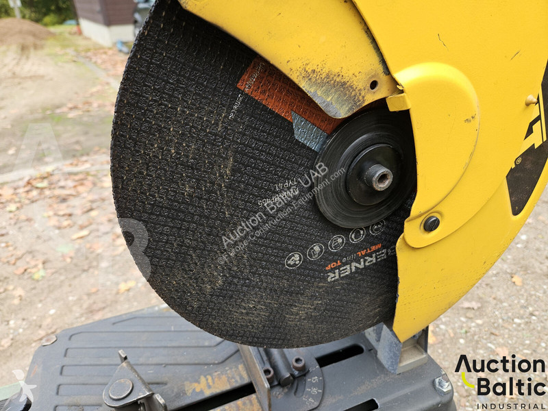 تجهيزات الأشغال العمومية DeWalt DW871-QS