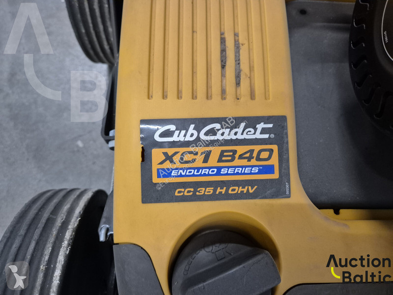 Строително оборудване Cub Cadet XC1 B40