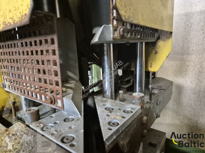 Aanbouwstukken voor bouwmachines  AKS 1200