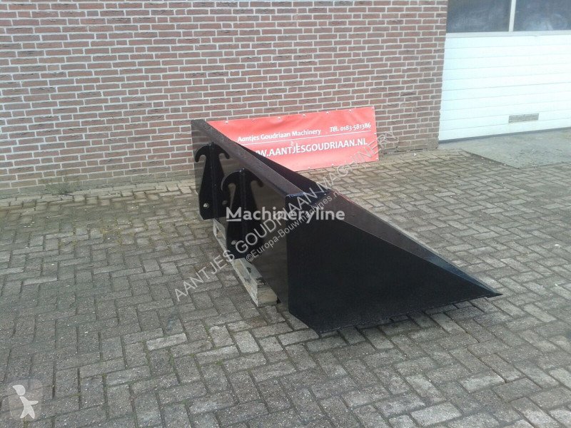 Udstyr til anlægsarbejder  Voorlader en shovel...