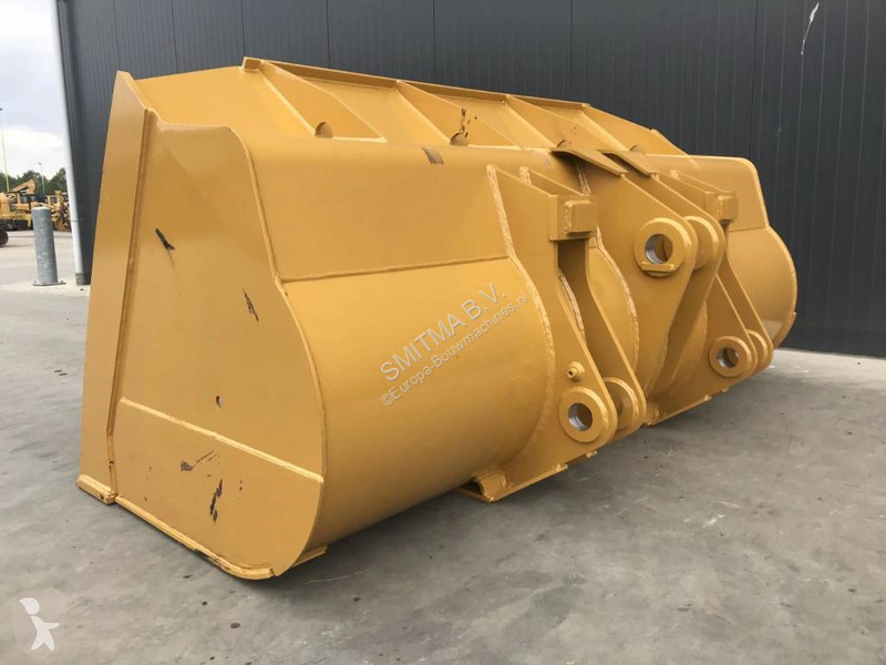 Vybavenie stavebného stroja Caterpillar 938M