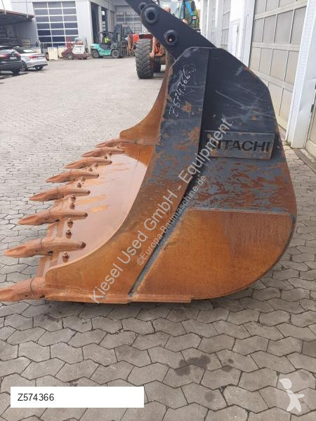 Equipamientos maquinaria OP Hitachi...