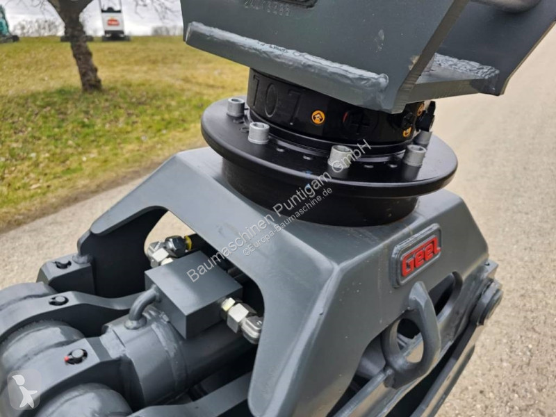 Equipamentos de obras  UG 08