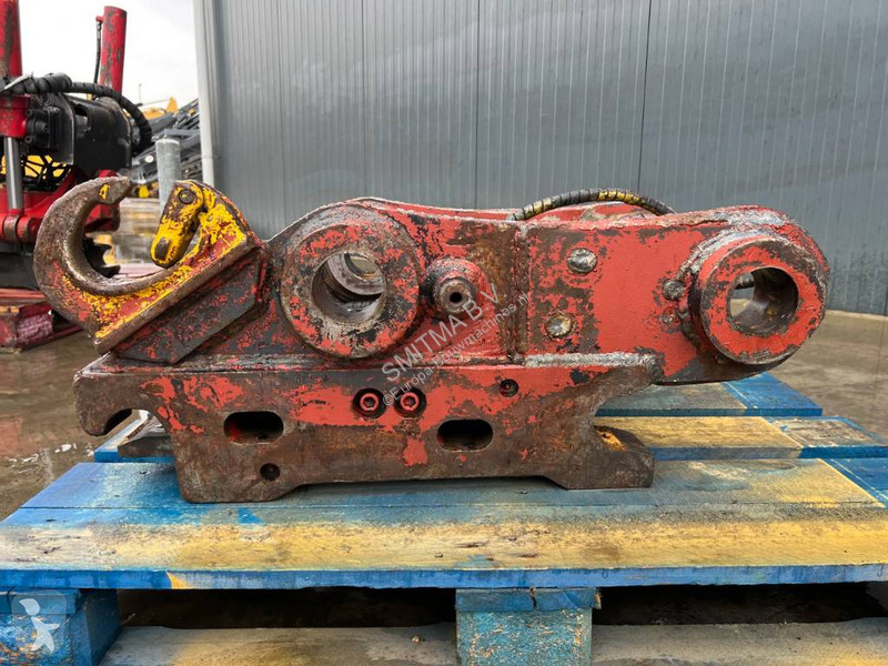 Equipamentos de obras  S70 - 323D