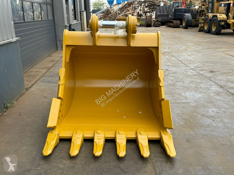 Aanbouwstukken voor bouwmachines Caterpillar...