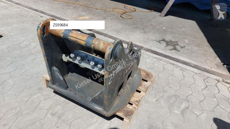 Equipamientos maquinaria OP Oilquick Attache...