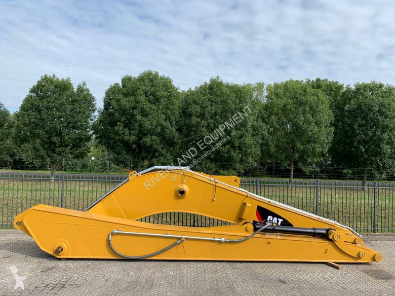 Aanbouwstukken voor bouwmachines Caterpillar...