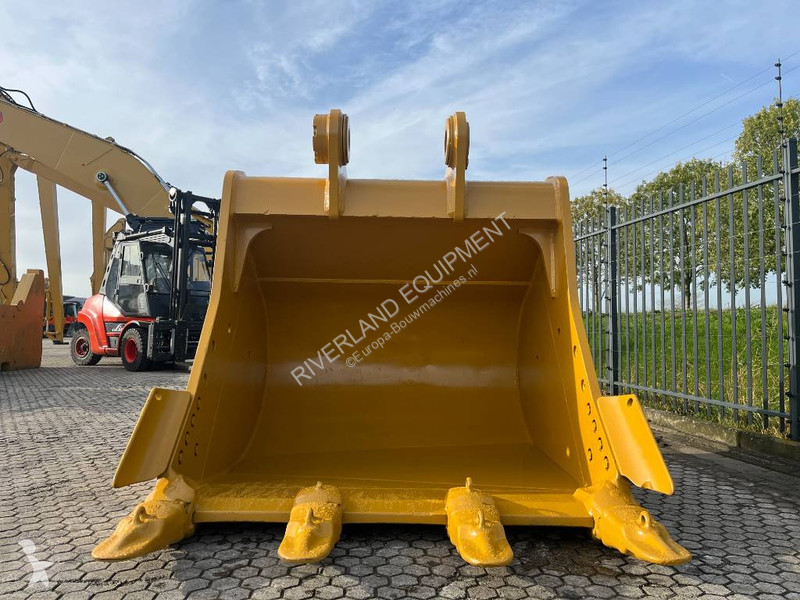 Udstyr til anlægsarbejder Caterpillar 390 395...