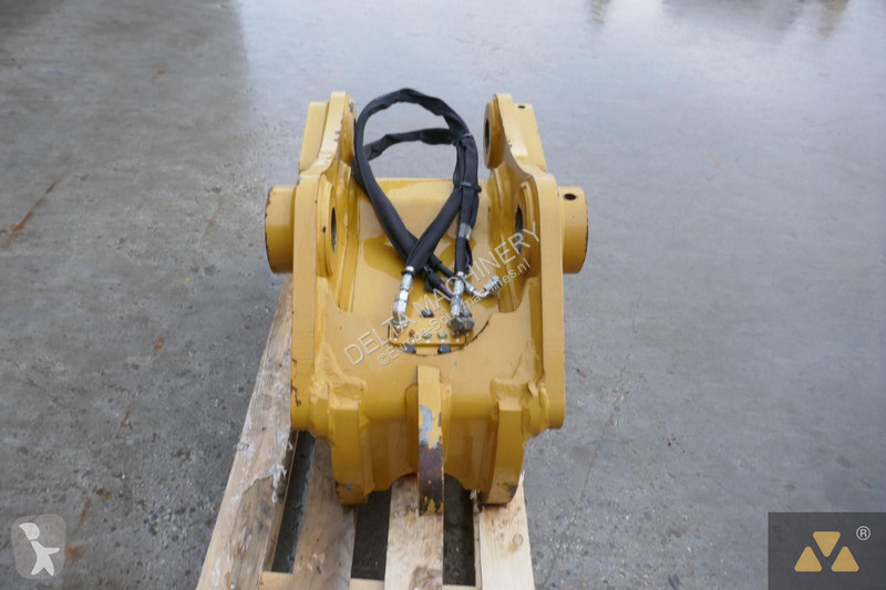 تجهيزات الأشغال العمومية Caterpillar Quick coupler