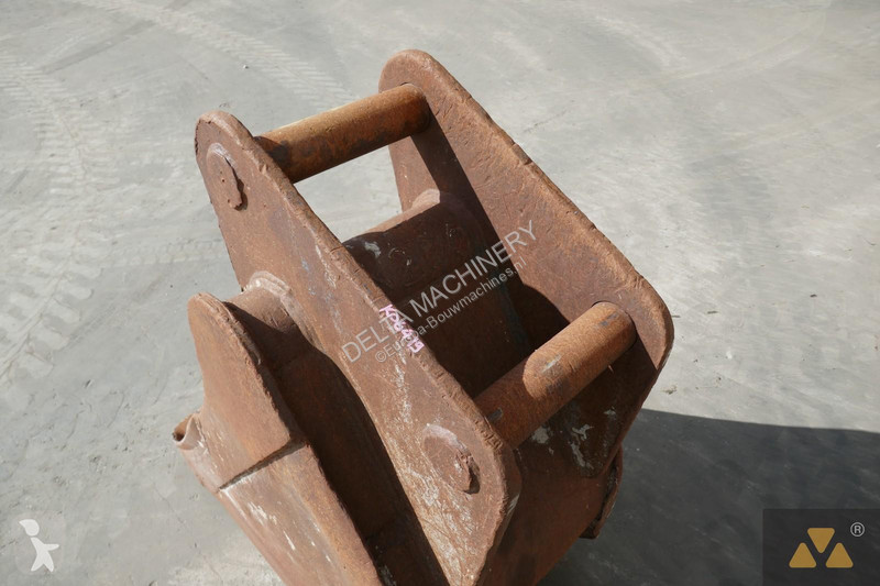 Aanbouwstukken voor bouwmachines Caterpillar...