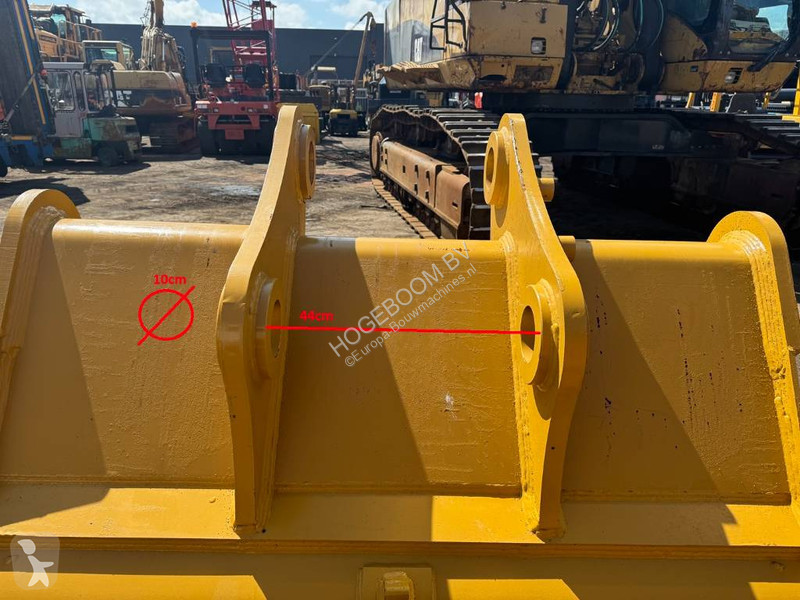 تجهيزات الأشغال العمومية Caterpillar BUCKET