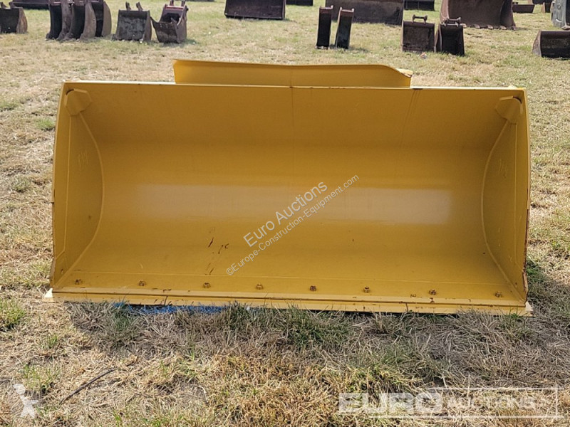 Echipamente pentru construcţii Caterpillar