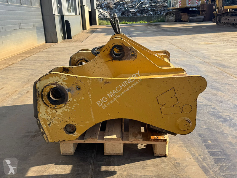Equipamientos maquinaria OP Caterpillar 980M...