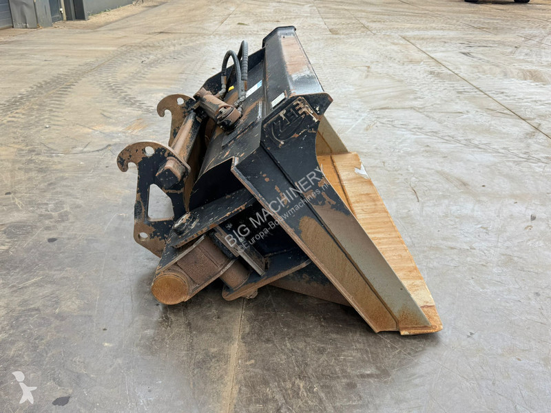 Aanbouwstukken voor bouwmachines  Side-Tilting...