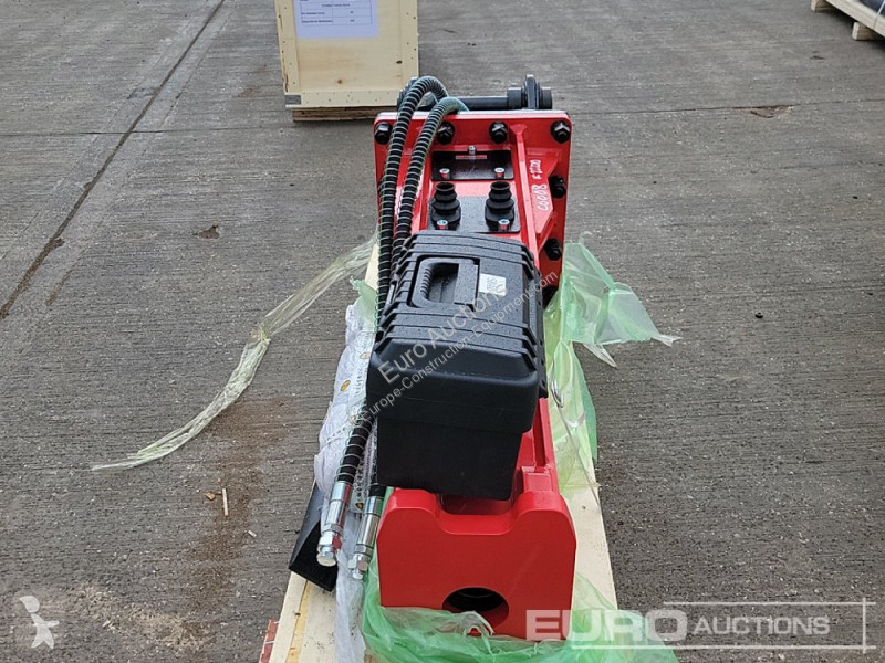 Echipamente pentru construcţii  JWB680