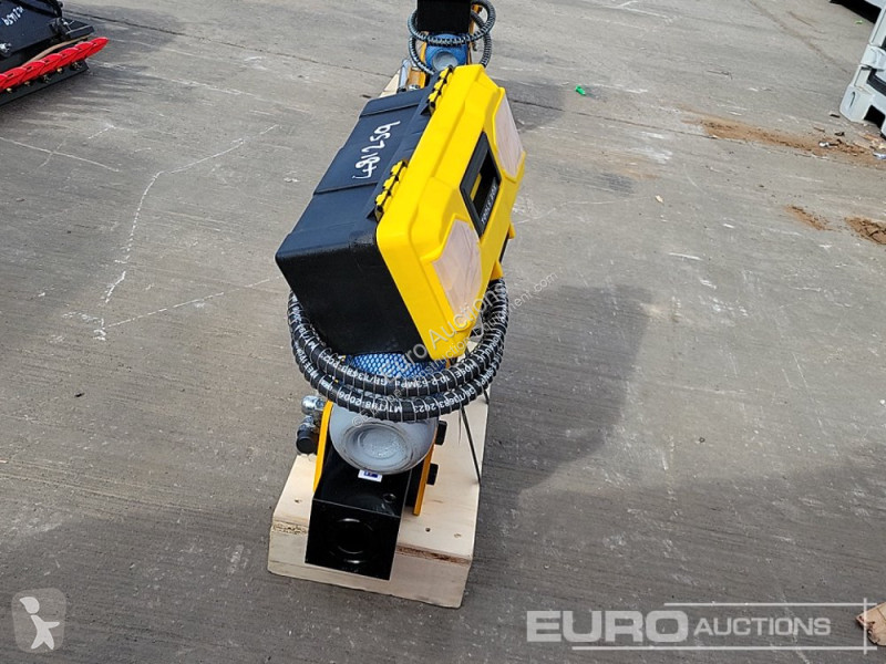 Echipamente pentru construcţii  CK35