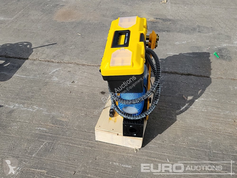 Echipamente pentru construcţii  CK35