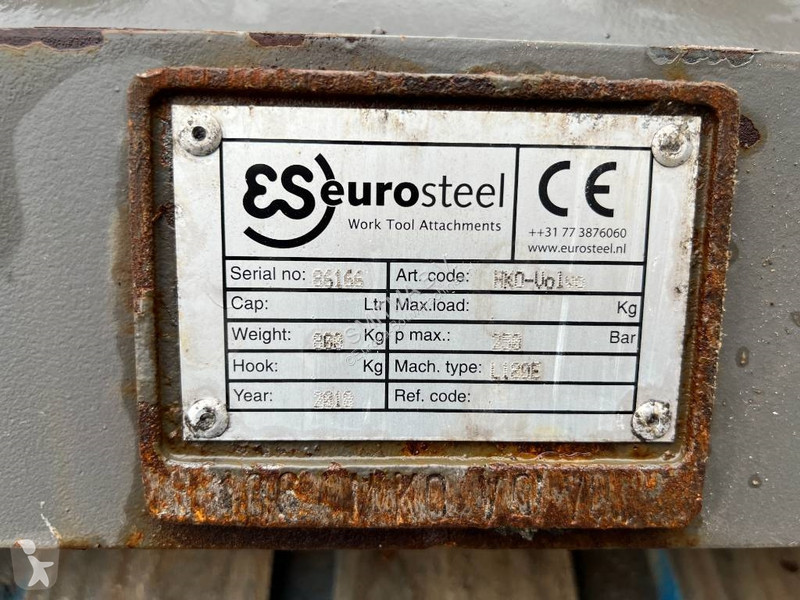 Vybavenie stavebného stroja Volvo ISO /...