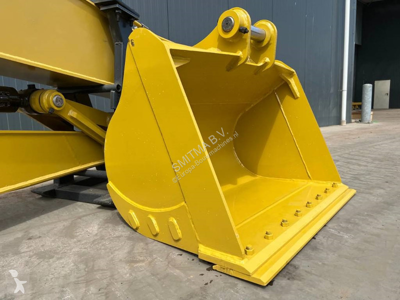 Équipements TP Komatsu PC200 18 mtr Long Reach...