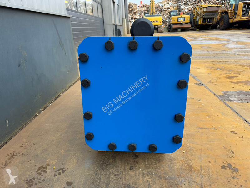 Equipamientos maquinaria OP Hammer HS1700