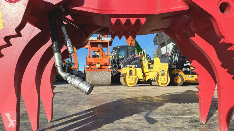 Vybavenie stavebného stroja  SR80H700