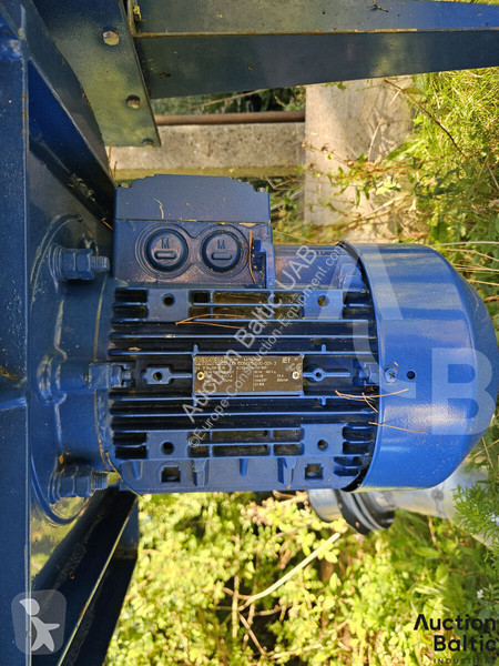 Équipements TP  Stražov RVI 400-8N