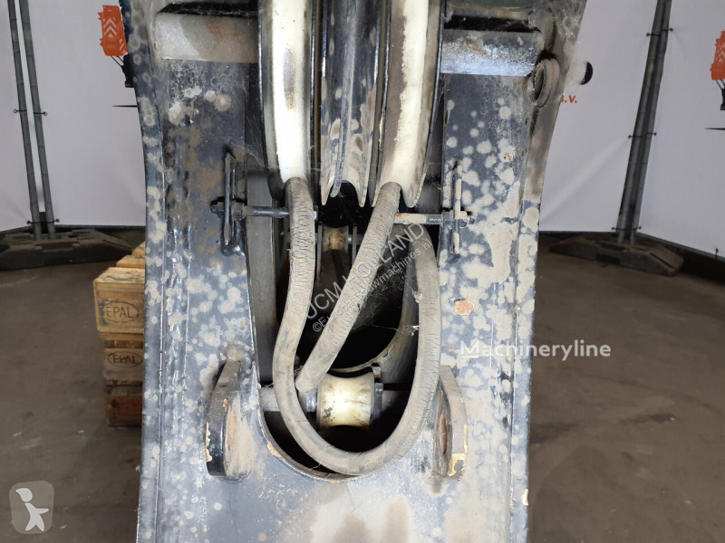 تجهيزات الأشغال العمومية Liebherr