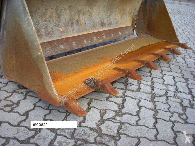 Vybavenie stavebného stroja Volvo (0839) gebr....