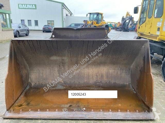 Vybavenie stavebného stroja Volvo (5243) 4.0...