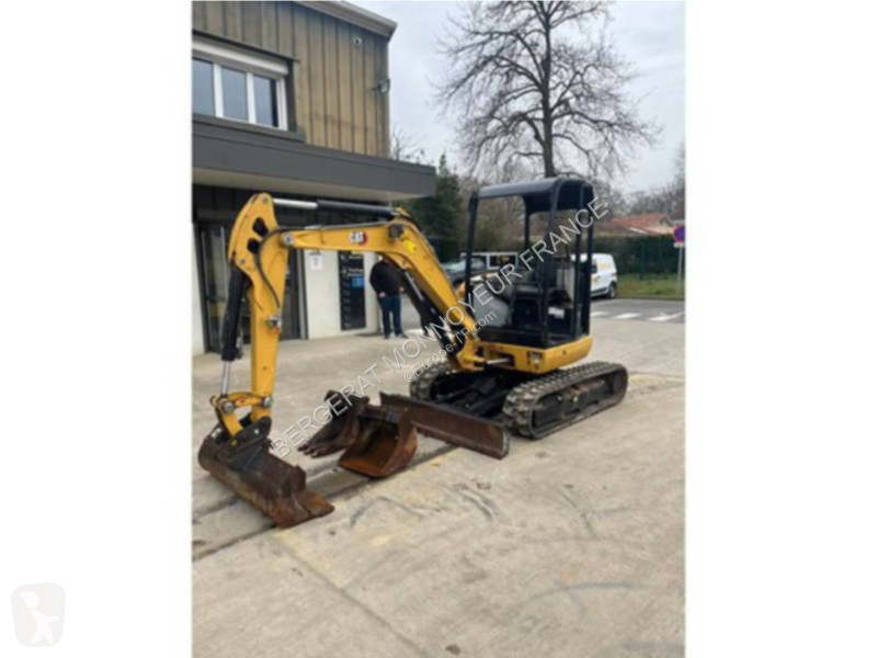 Обладнання для спецтехніки Caterpillar 302.7D CR