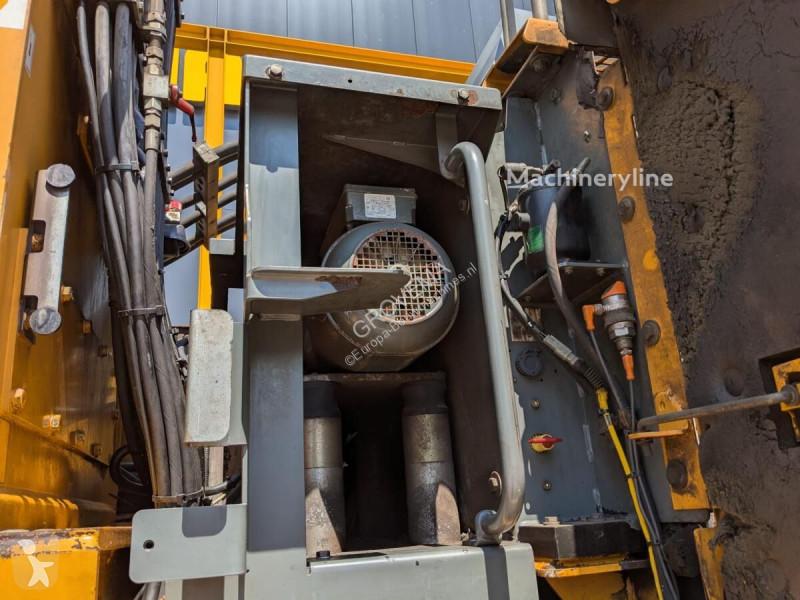 Vybavenie stavebného stroja Liebherr